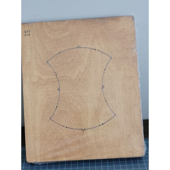 AccuQuilt Studio Fabric Die Cutter APPLE CORE #55068 Jumbo NEW Sealed - Picture 1 of 3